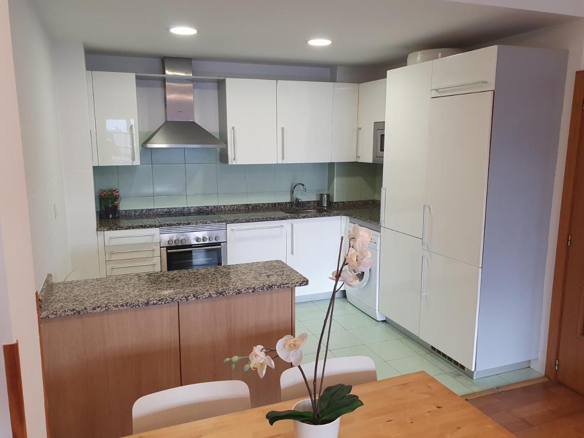 דירות הונדאריבה Luminoso Piso Con Terraza Y Aparcamiento Ess01636 מראה חיצוני תמונה